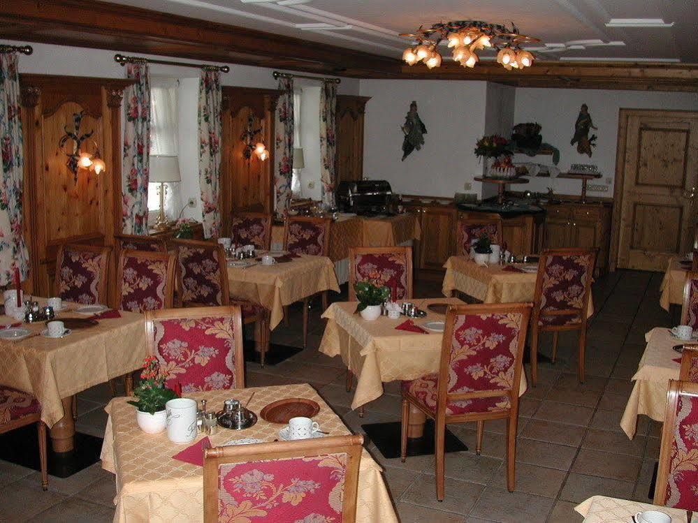 Hotel Edelweiss Garni Γκάρμις-Παρτενκίρχεν Εξωτερικό φωτογραφία