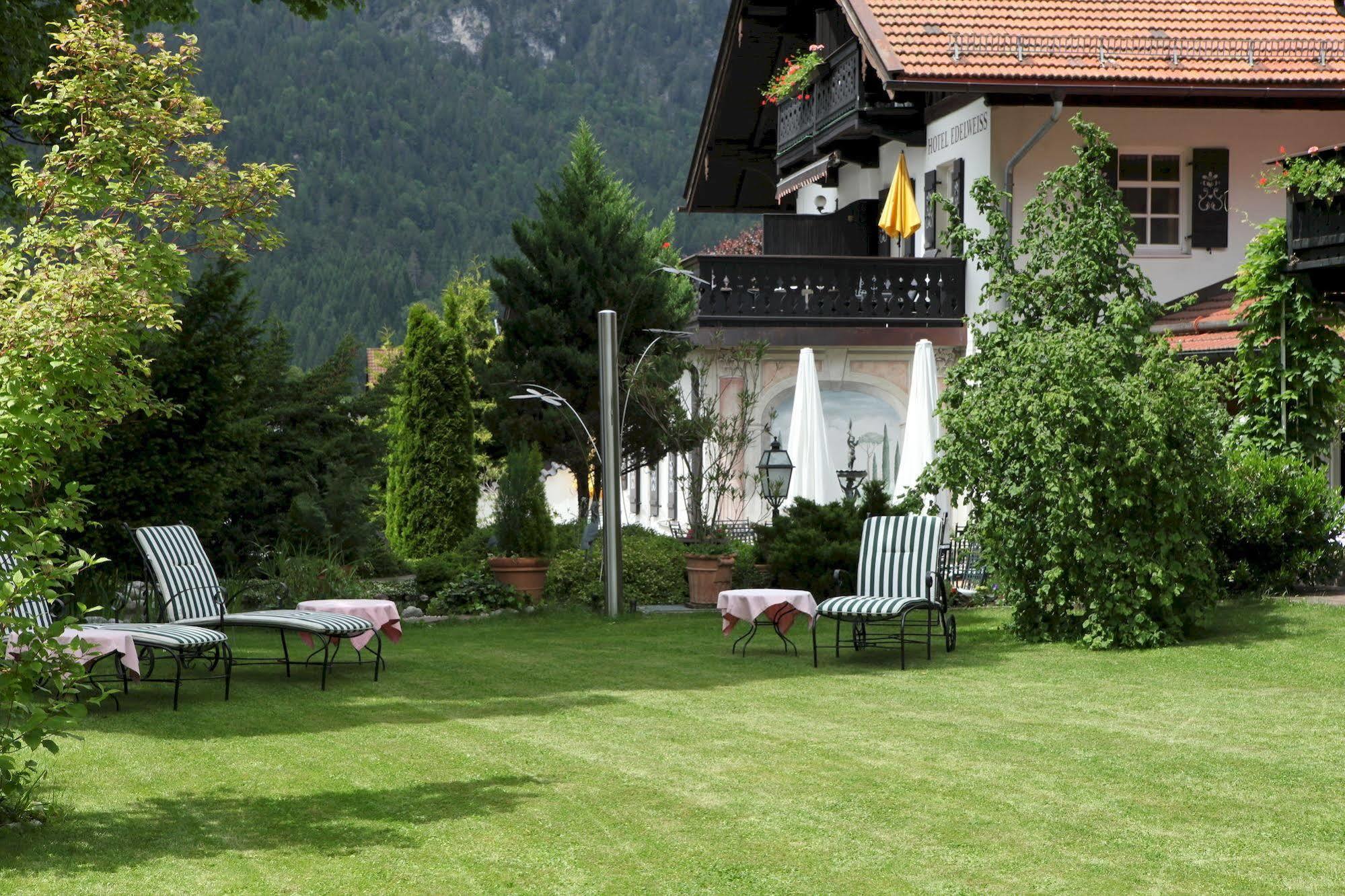 Hotel Edelweiss Garni Γκάρμις-Παρτενκίρχεν Εξωτερικό φωτογραφία