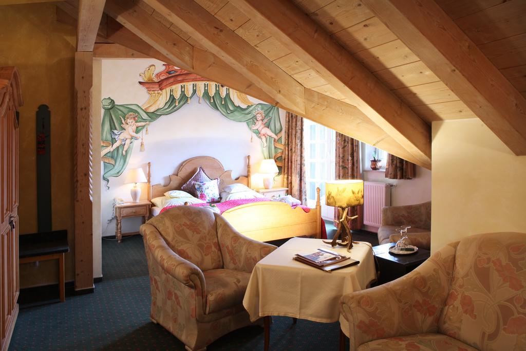 Hotel Edelweiss Garni Γκάρμις-Παρτενκίρχεν Δωμάτιο φωτογραφία